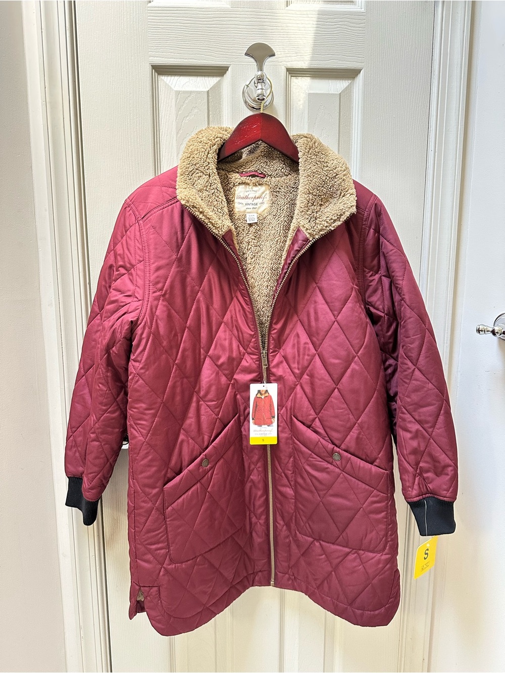NWT Weatherproof Women's Quilted Burgundy Jacket with Faux Fur Lining size Small